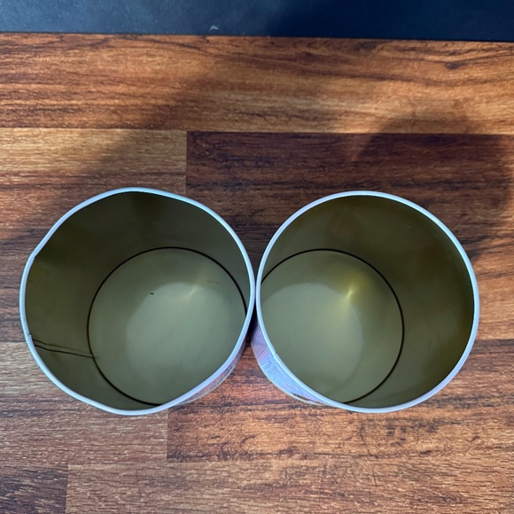 6 Penguin Tins with Hearts - Picture 7 of 10